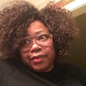 Meet your Posher, Renee